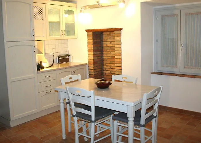 فندق مبيت وإفطار Urbevetus 3*